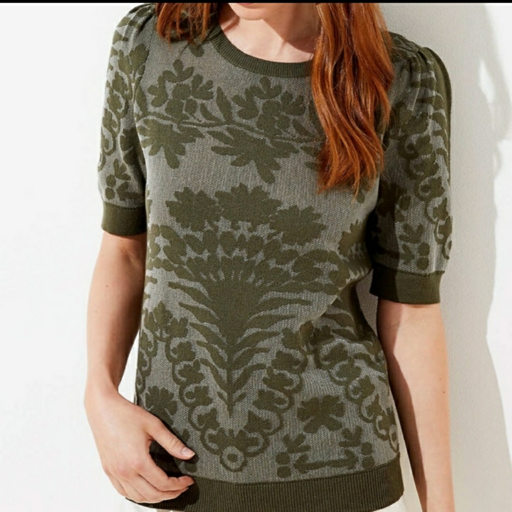 Loft puff knit top